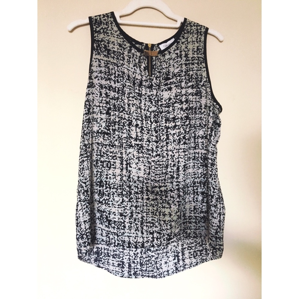 ☀️ Calvin Klein Patterned Top | Size M